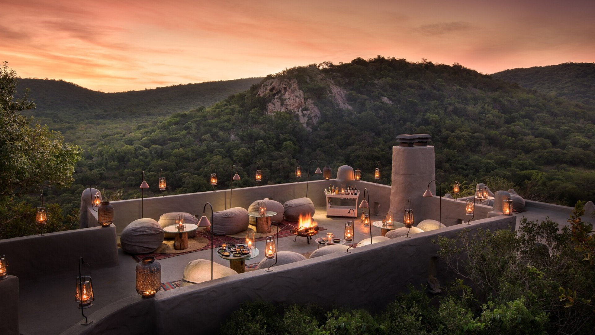 Luxury Safari in South Africa at the Phinda Rock Lodge